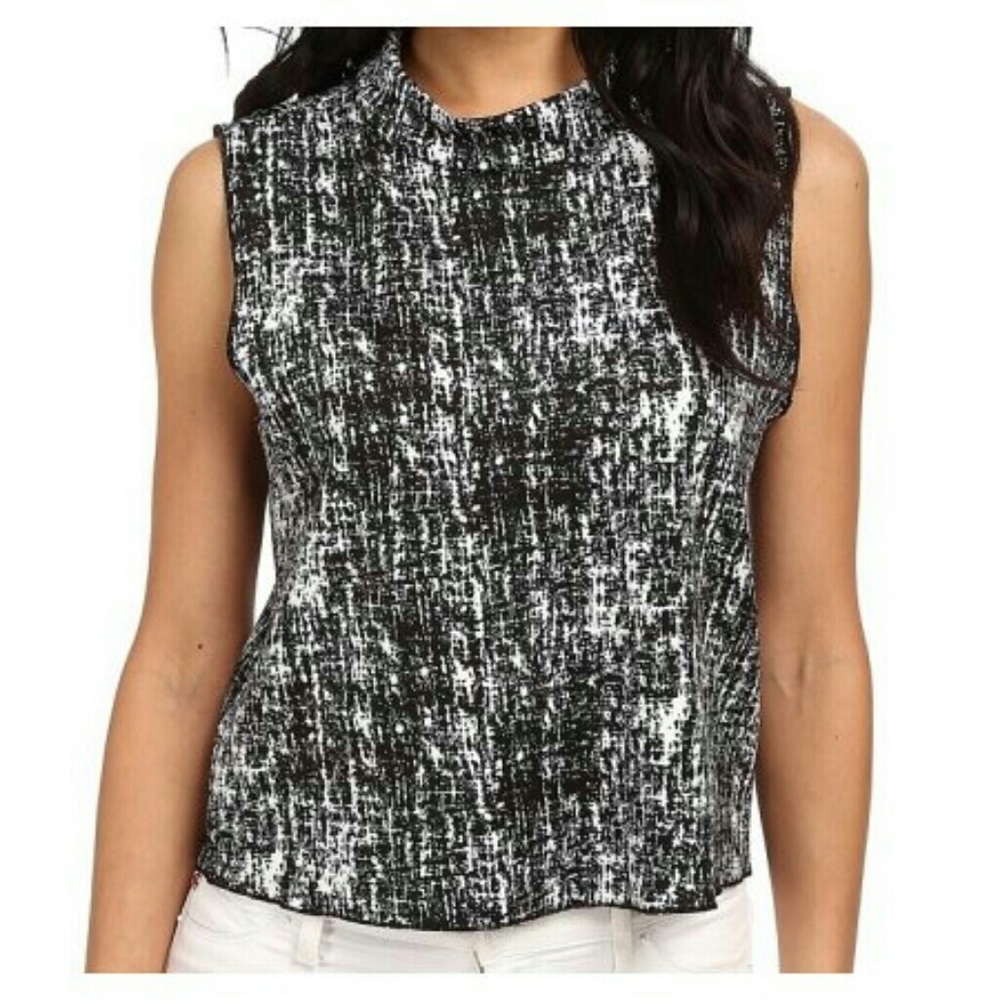 Vince Camuto top
